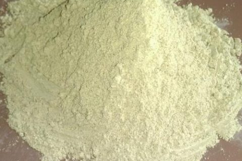 sifting sulphur powder